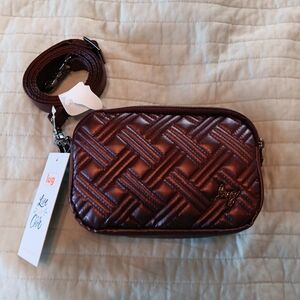 Lug Coupe 2 Crossbody in Metallic Wine